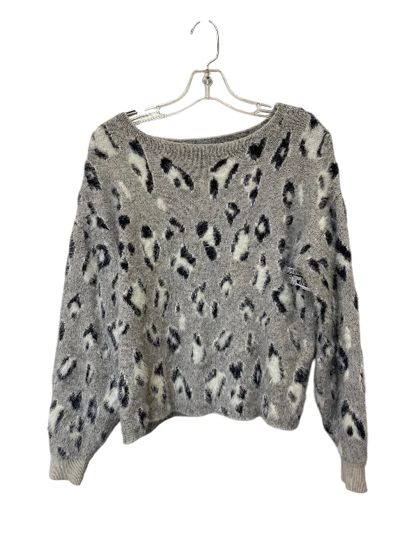 Sweater By Solutions In Animal Print, Size: S