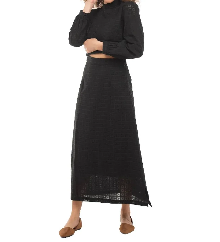 Women's Stylish Professional Apparel Georgia Skirt In Black Eyelet