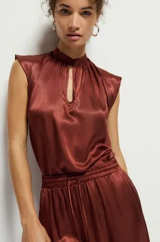 Women's Seasonal Garments Cinnamon Satin Top