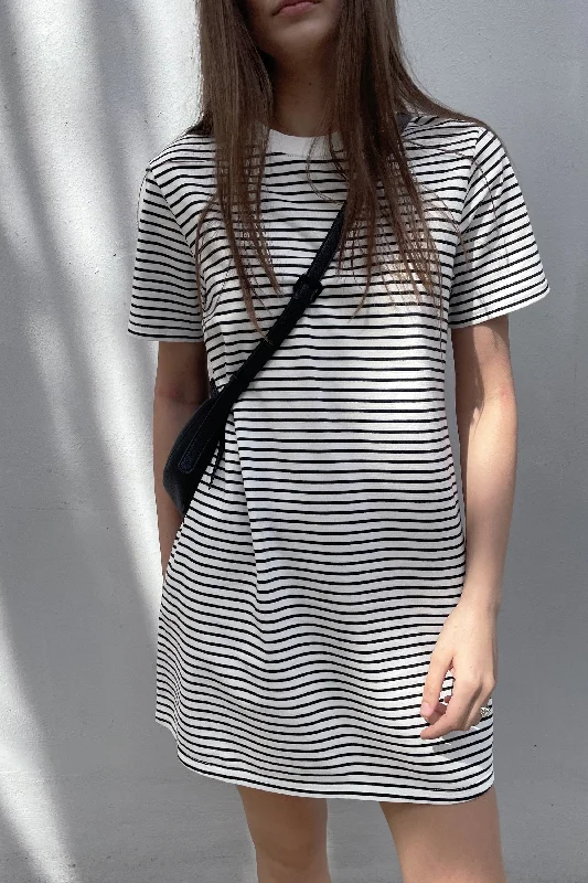 Stylish Outerwear Clothing For Women STRIPED T-SHIRT DRESS