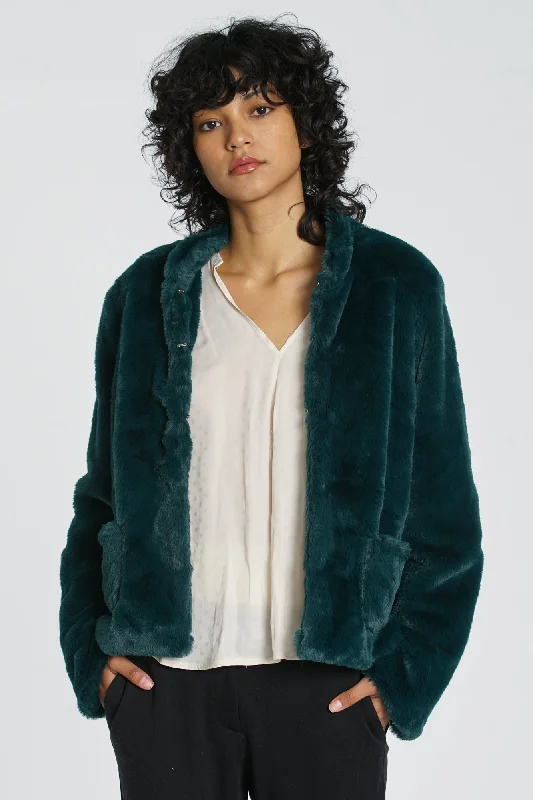 Huge Markdowns On Must-Have Fashion Essentials KYLER JACKET