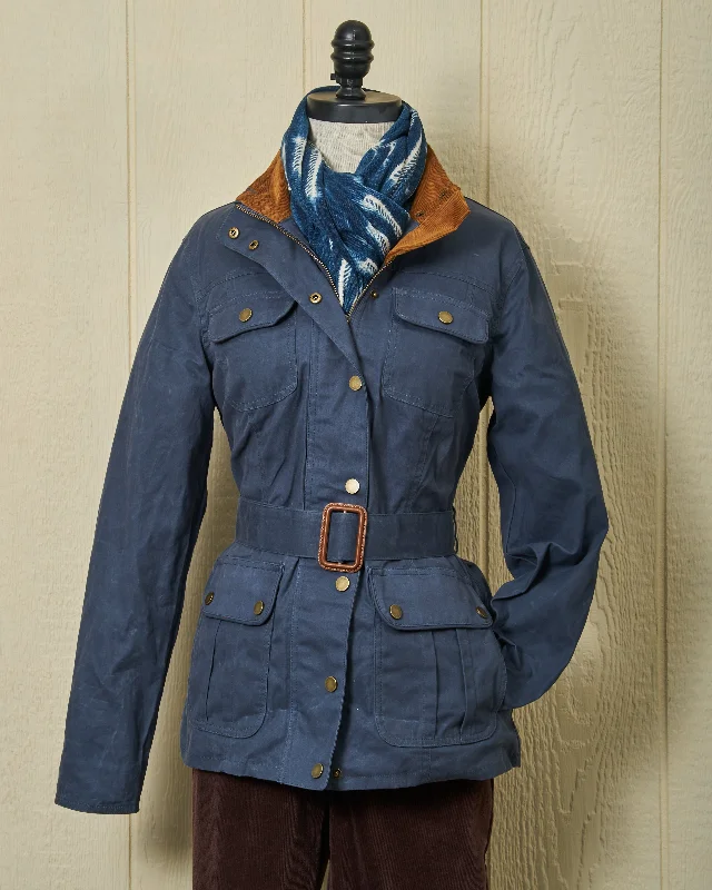 Stylish Outerwear Clothes For Women Women’s Aberdeen Jacket in Navy Waxed Canvas