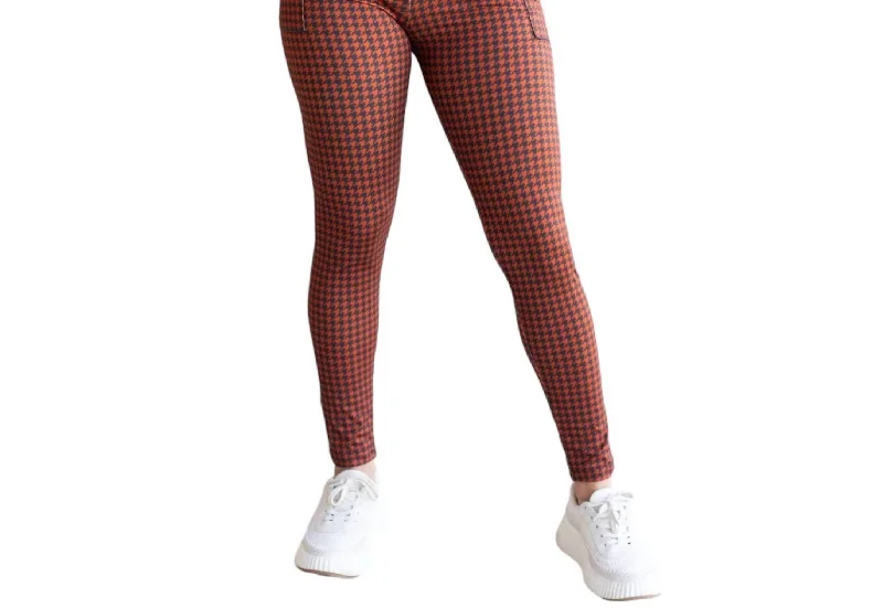 Women's Holiday Clothing Full Length Leggings With Pockets In Autumn Houndstooth