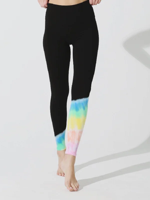 Women's Fashion-Forward Apparel Sunset Legging In Onyx/rainbow