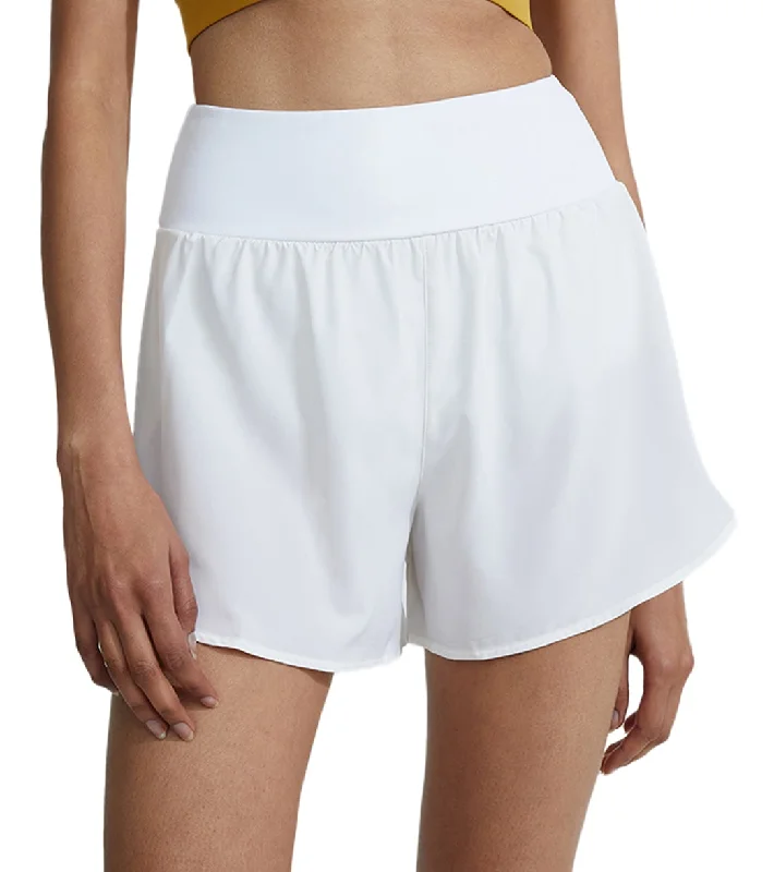 Women's Transitional Clothes Varley Derby Shorts White