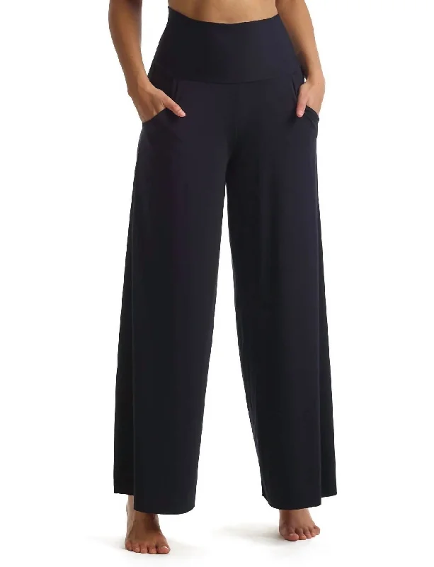 Women's Athletic Apparel Butter Wide Leg Lounge Pant In Black