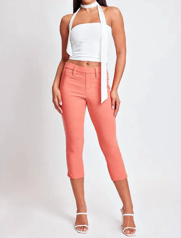 Stylish Women's Garments For Holidays Hyperstretch Capri Jean In Melon