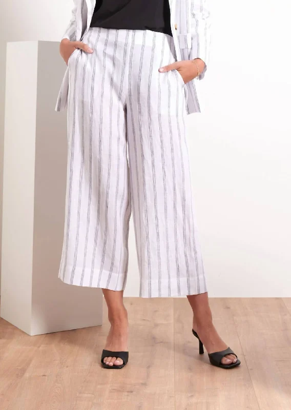 Plus-Size Women's Garments It's Only Natural Pant In White Linear