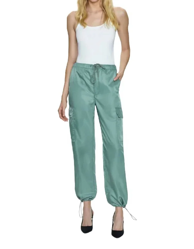 Women's Athletic Apparel Satin Cargo Pant In Jade